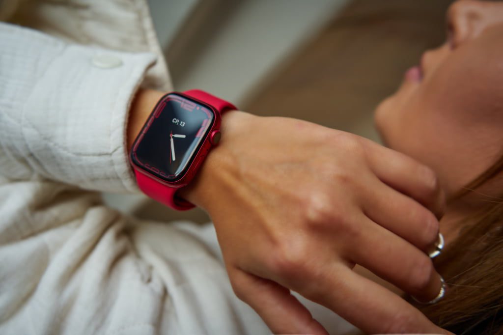 Чудовий розумний годинник Apple Watch Series 7 – тепер зі знижками