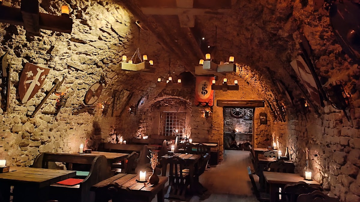 5-те Підземелля — Restaurant