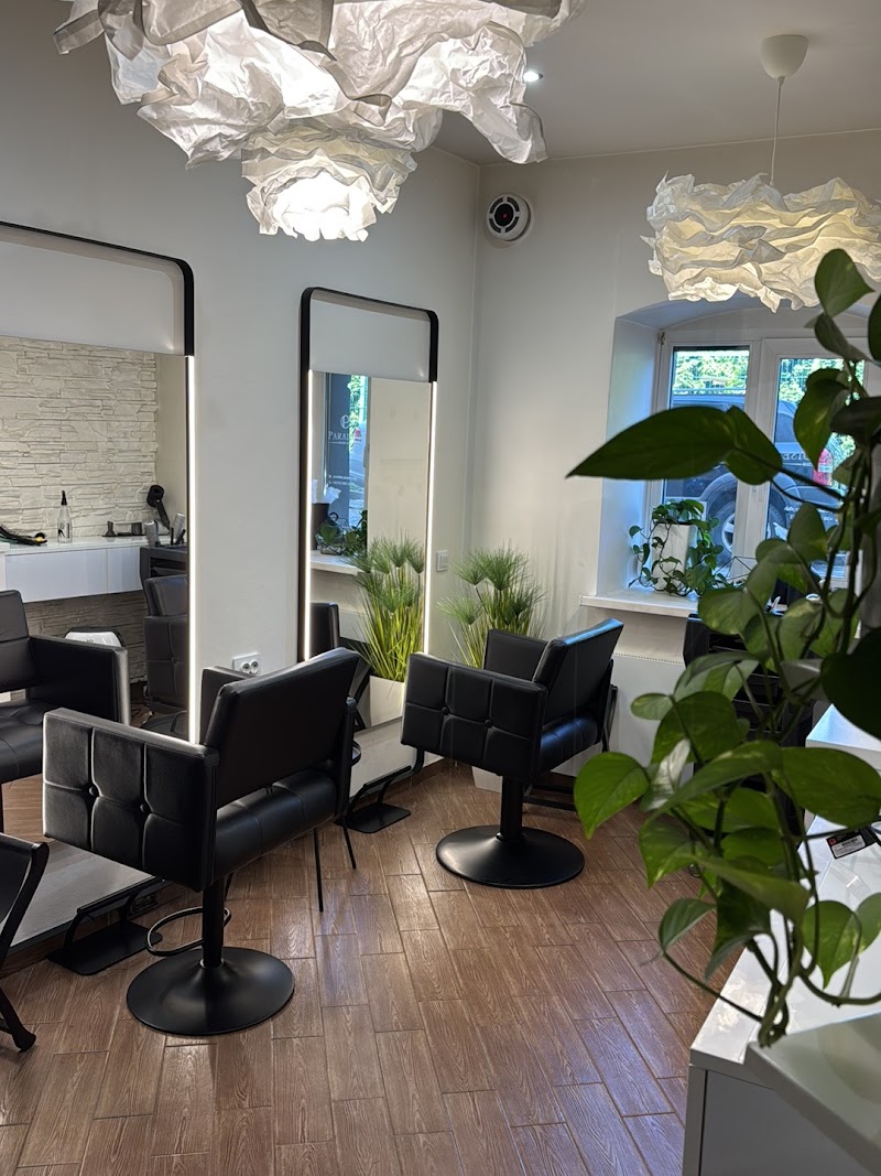 Paradise Beauty Club